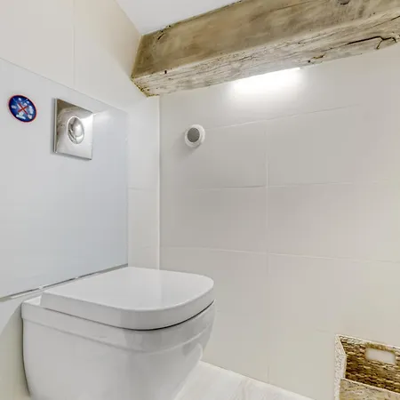 Apartment F3 Rue Marechal Foch, Hypercentre A 2 Minutes Du Palais Des Festivals Cannes