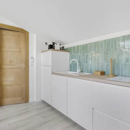 Apartment F3 Rue Marechal Foch, Hypercentre A 2 Minutes Du Palais Des Festivals *